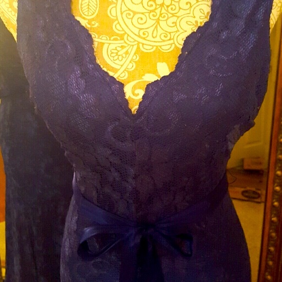 Amazing dark blue night dress - Picture 3 of 4